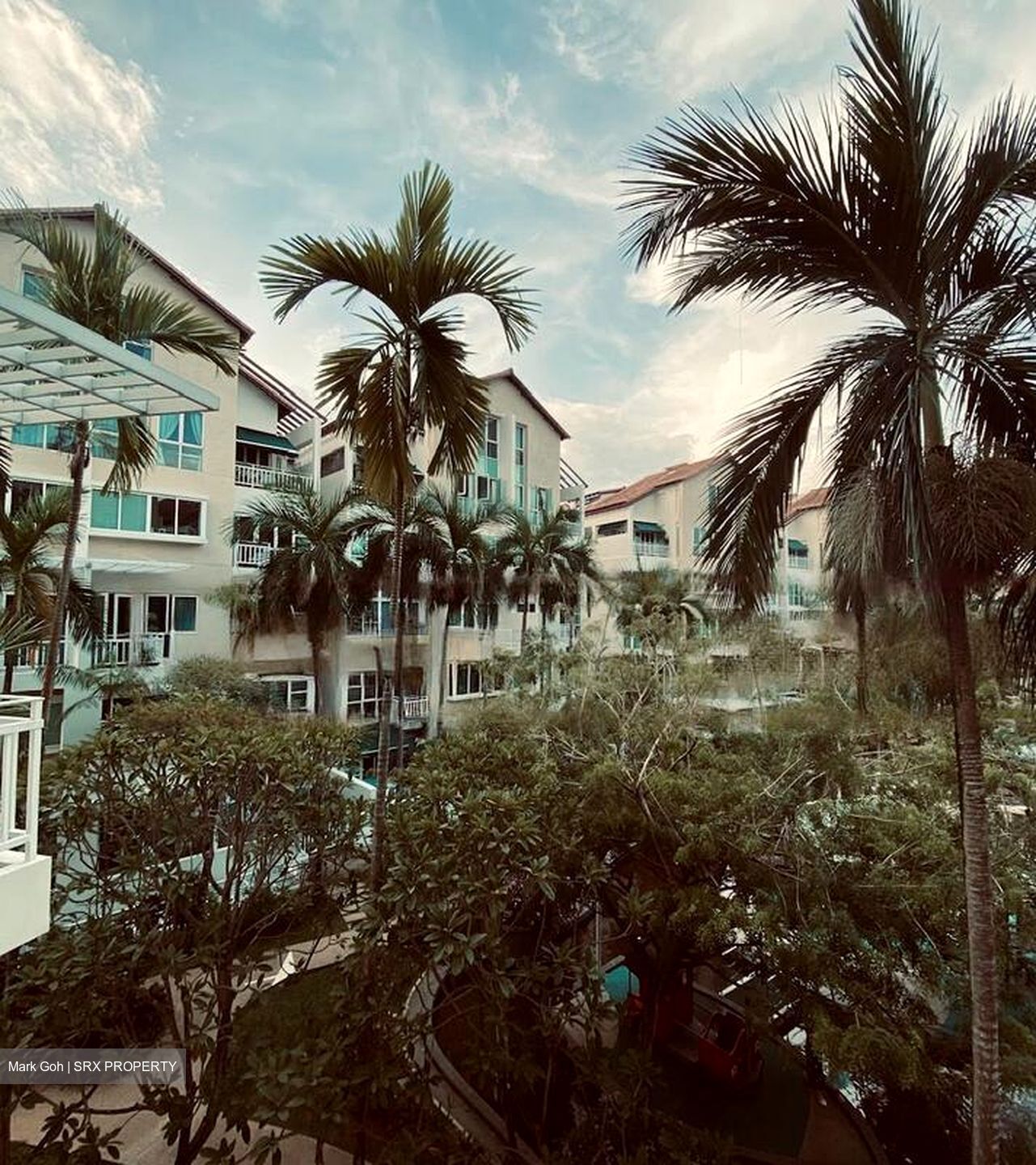 Country Park Condominium (D16), Condominium #586667401